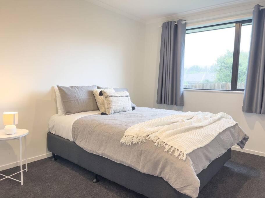 Rotorua Sunshine Brand New 4 Bedroom House Kültér fotó