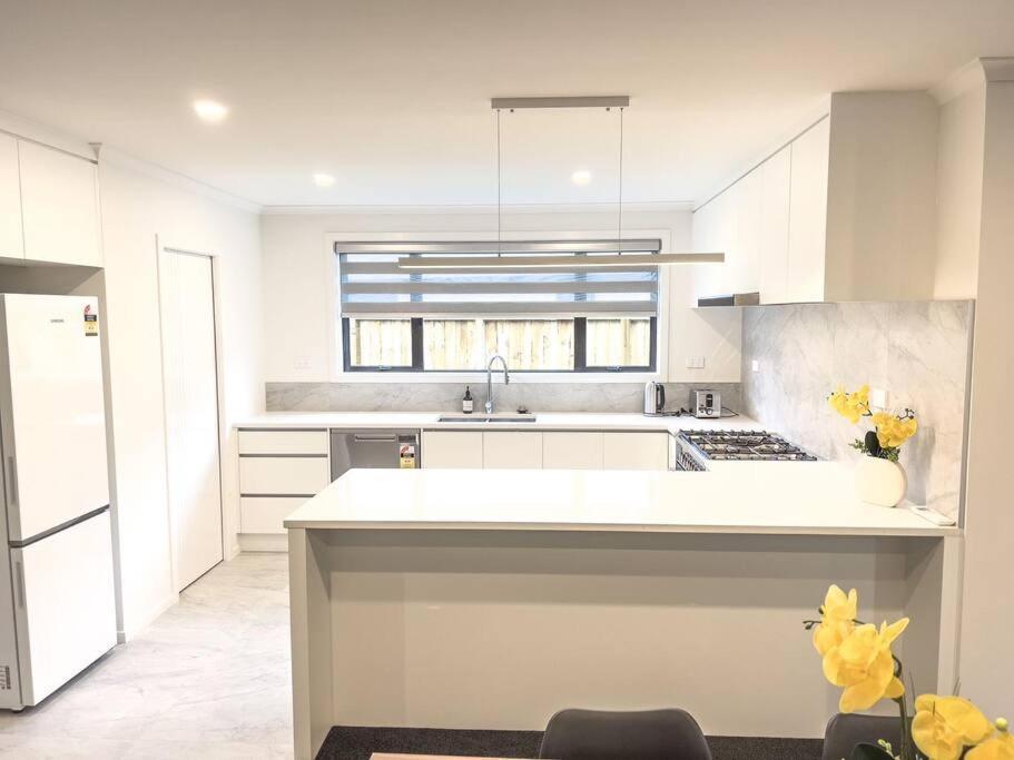 Rotorua Sunshine Brand New 4 Bedroom House Kültér fotó