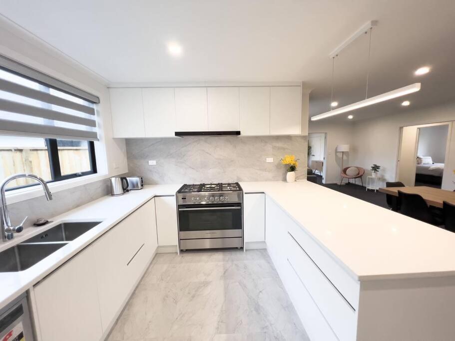 Rotorua Sunshine Brand New 4 Bedroom House Kültér fotó