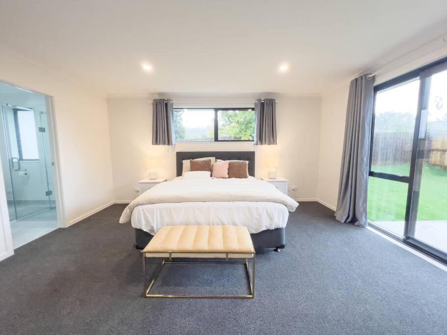 Rotorua Sunshine Brand New 4 Bedroom House Kültér fotó