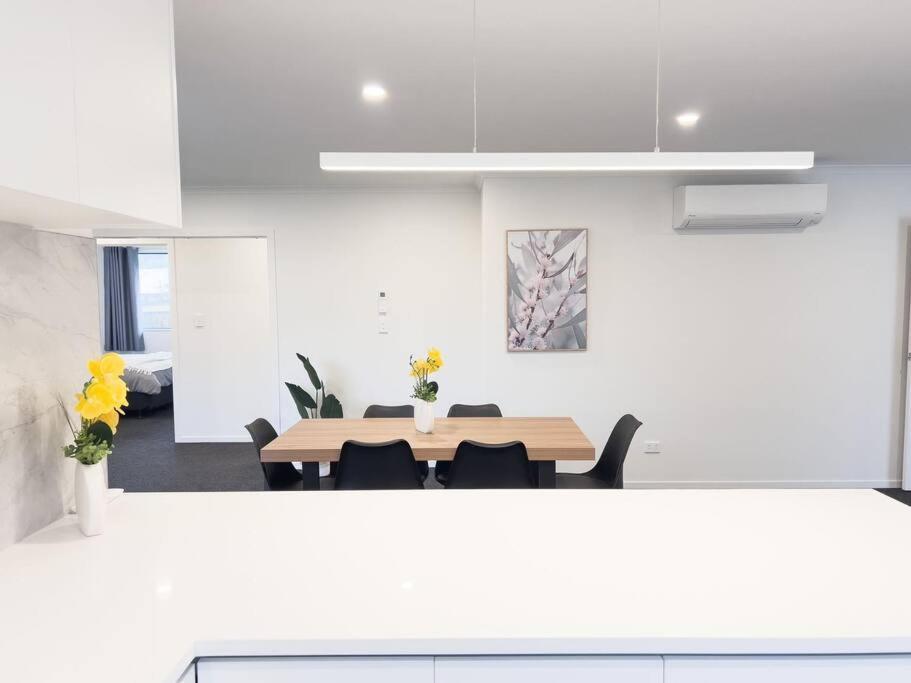 Rotorua Sunshine Brand New 4 Bedroom House Kültér fotó